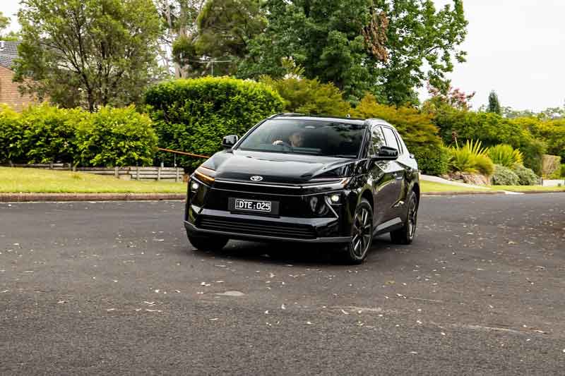 تویوتا bZ4X مدل 2026