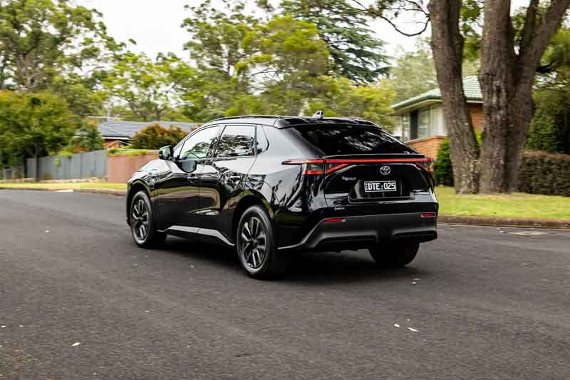 تویوتا bZ4X مدل 2026