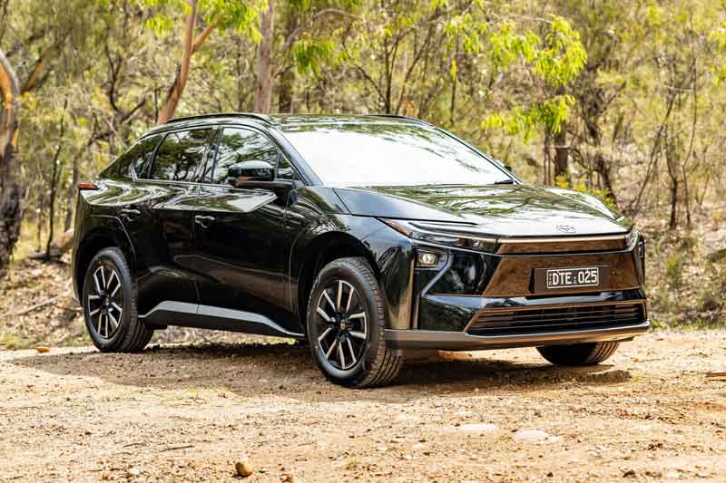 تویوتا bZ4X مدل 2026