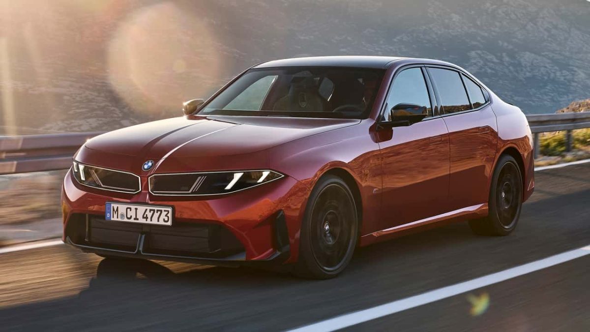 BMW سری ۳ جدید ۲۰۲۷ با ۴۳۷ اسب بخار و حالت دریفت معرفی شد