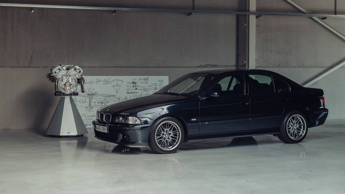 پروتوتایپ مخفی BMW M5 با موتور W10 برای فروش عرضه شد