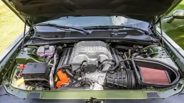 دوج چلنجر با موتور هلمت V8 به بازار برمی‌گردد؟