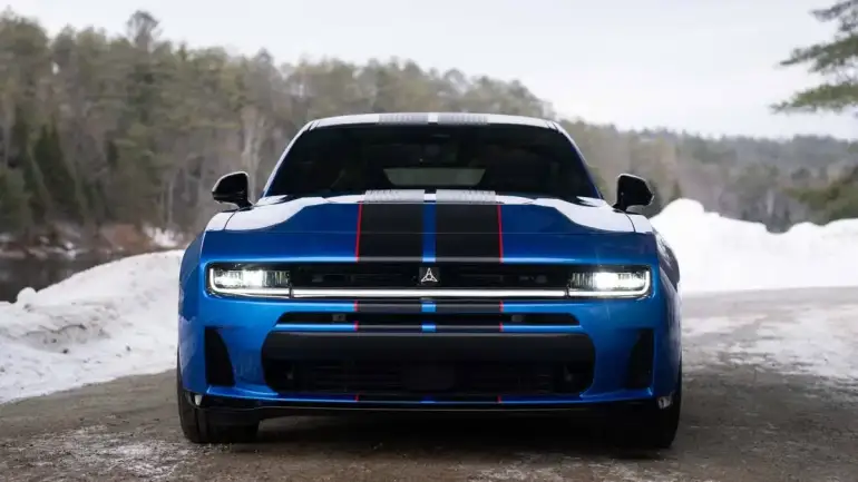 دوج چلنجر با موتور هلمت V8 به بازار برمی‌گردد؟